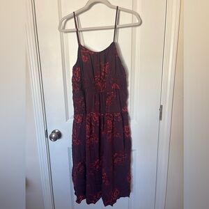 EUC Old Navy Burgundy and Red Floral Spaghetti Strap Dress